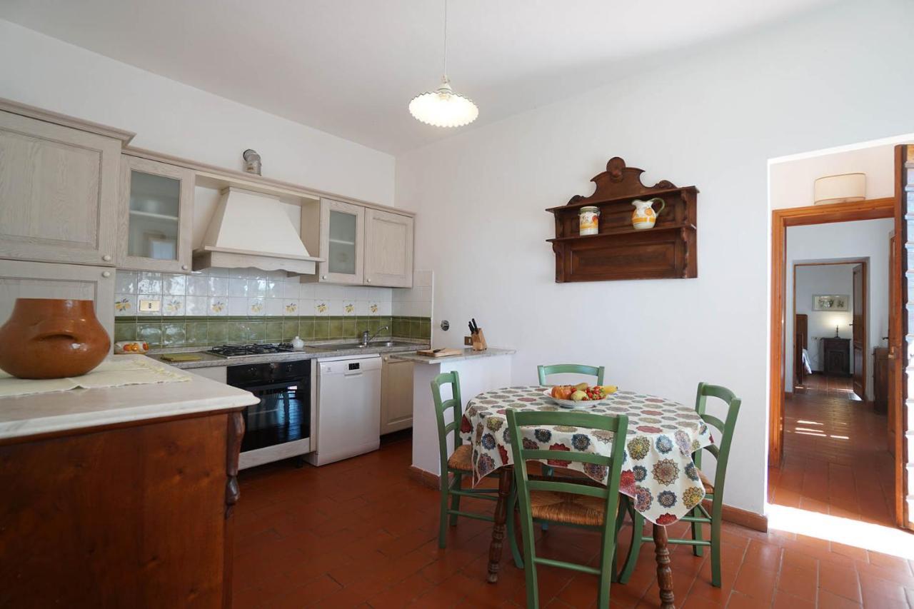 Agriturismo Le Cerbonche 罗西尼亚诺马里蒂莫 外观 照片