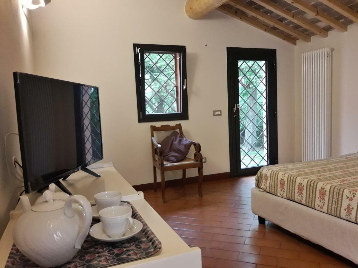 Agriturismo Le Cerbonche 罗西尼亚诺马里蒂莫 外观 照片