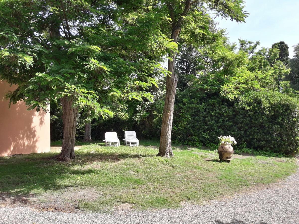 Agriturismo Le Cerbonche 罗西尼亚诺马里蒂莫 外观 照片